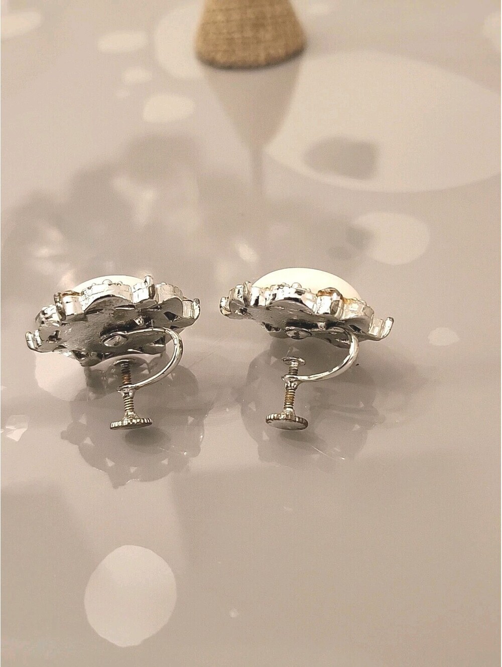 Vintage Silver Tone Diamond Rhinestones White Stone Clip-On Earrings GorgeousK41 - Picture 4 of 7